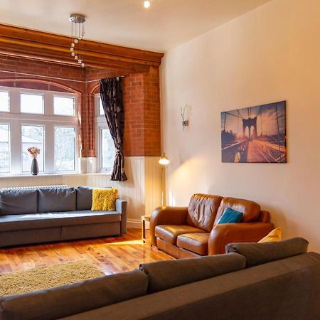 Apartment No 1 - The Old Red King Pub, Whitefield, Manchester Dış mekan fotoğraf