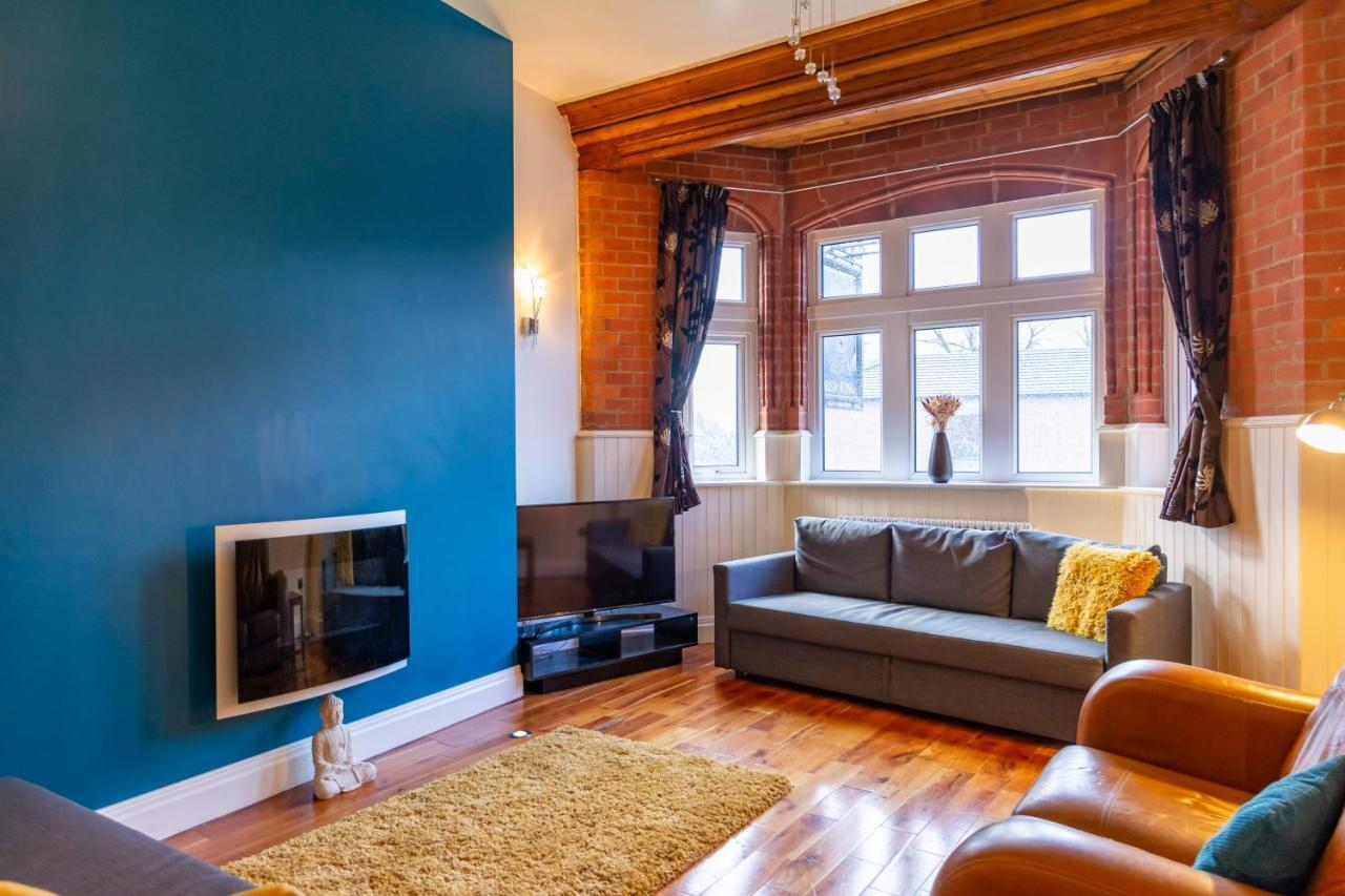 Apartment No 1 - The Old Red King Pub, Whitefield, Manchester Dış mekan fotoğraf
