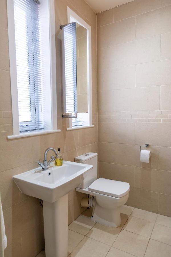 Apartment No 1 - The Old Red King Pub, Whitefield, Manchester Dış mekan fotoğraf